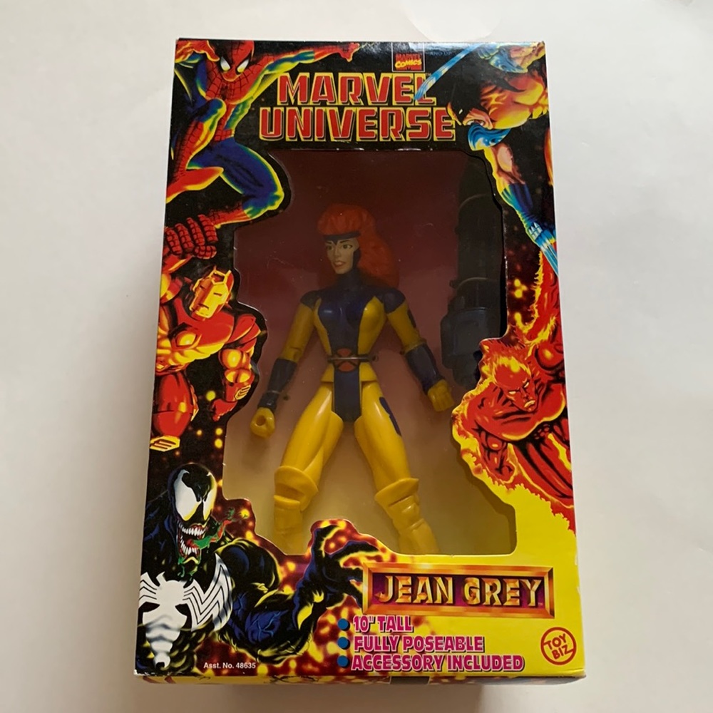 Marvel Comics Universe Jean Grey 10 in. Poseable Action Figure w/ Accessory